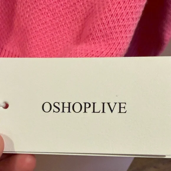 Women's Pink Floral Crewneck Sweater - Casual Oversized Knit - Picture 5 of 11